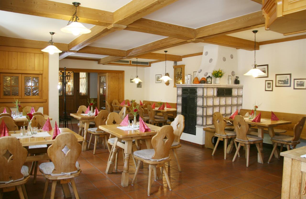 Gasthaus zur Linde Hohenpolding Exterior foto