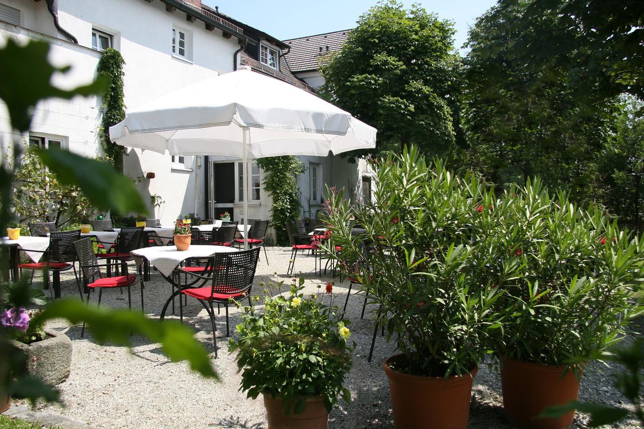 Gasthaus zur Linde Hohenpolding Exterior foto