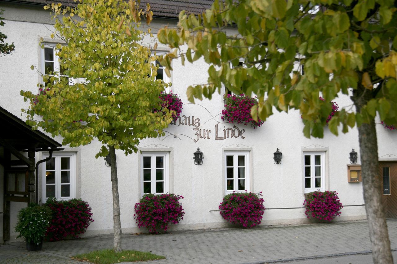 Gasthaus zur Linde Hohenpolding Exterior foto